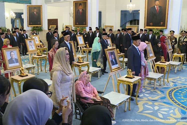 Prabowo Beri Gelar Pahlawan Nasional ke 10 Tokoh Terkemuka