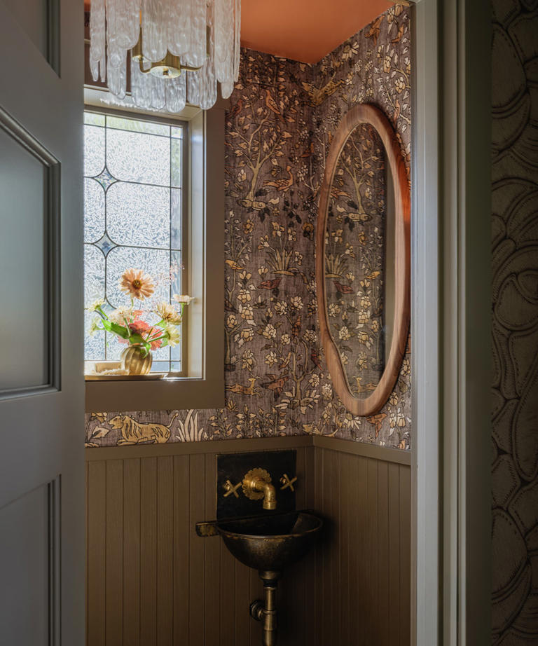 All the Best Powder Room Designs Have This One Thing in Common – It ...