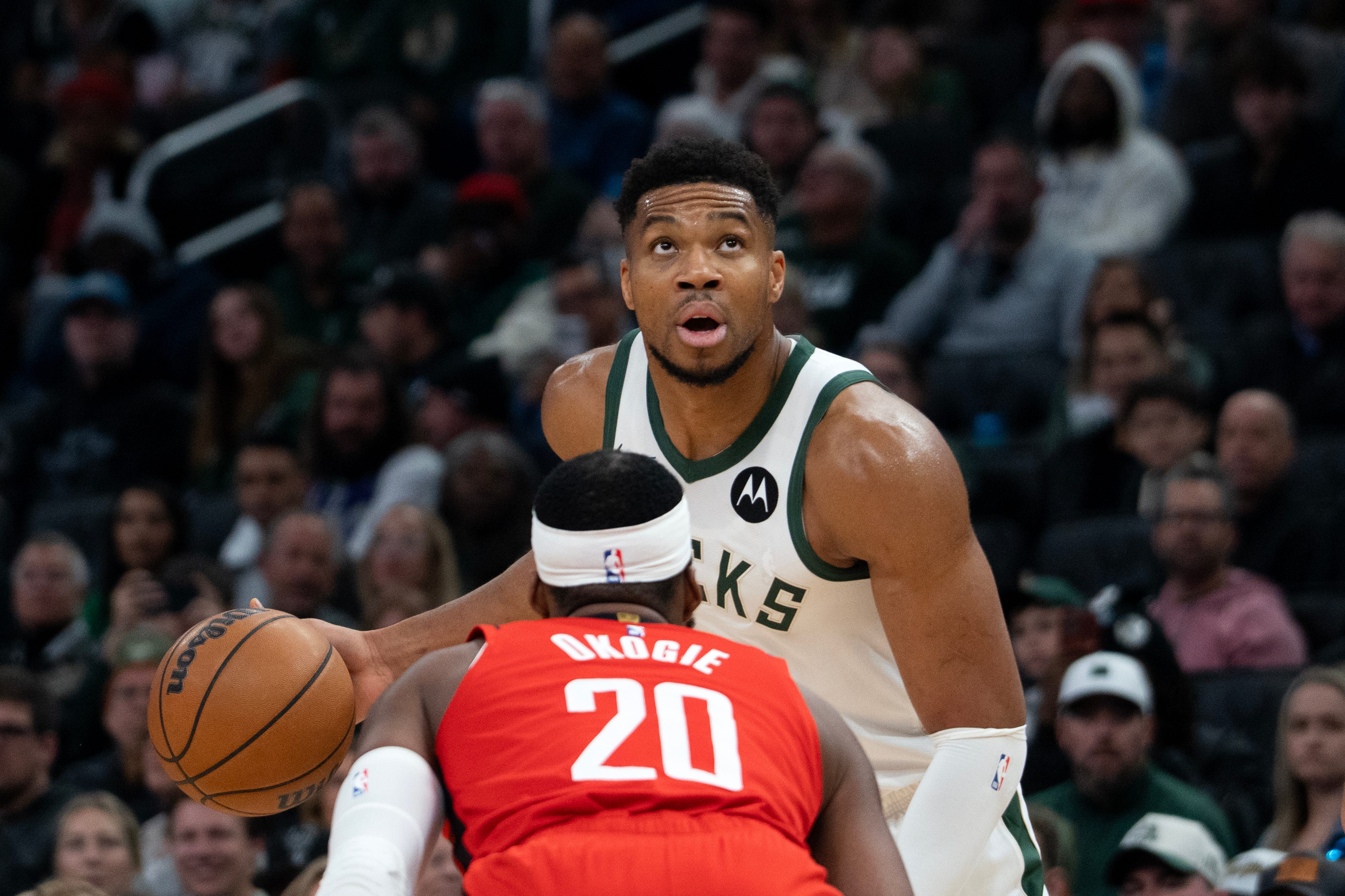 What Channel Is Bucks Vs Mavericks On Tonight Time TV Odds