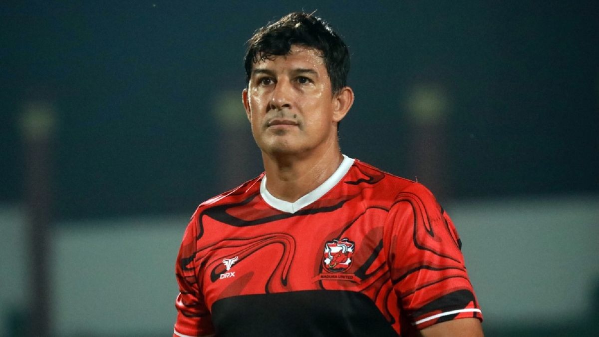 Madura United FC Pecat Alfredo Vera Karena Performa Buruk