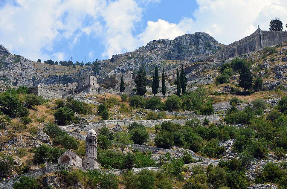 5 Fakta Tersembunyi Kota Tua Montenegro di Balik Gunung