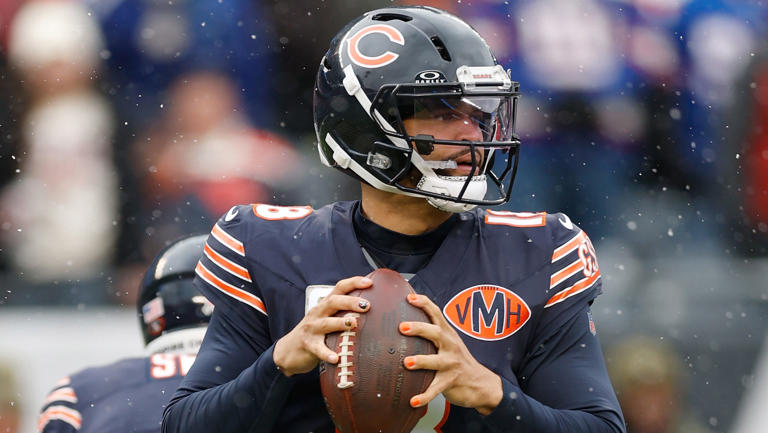 La interacción entre Caleb Williams y Ben Johnson desata rumores de conflicto en el vestuario de los Bears.