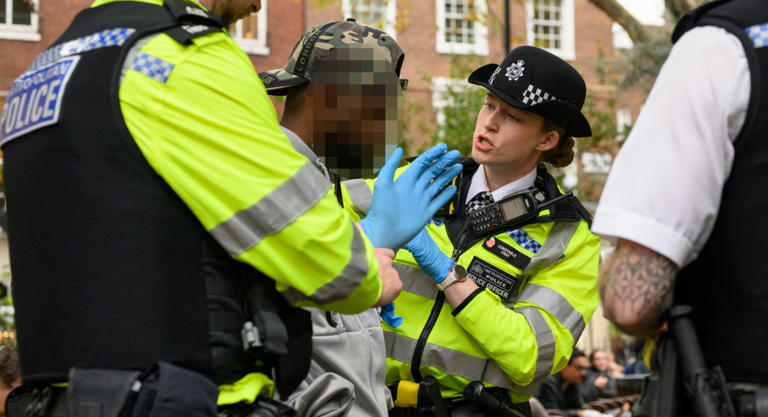 Police arrest 100 suspects in West End crime crackdown