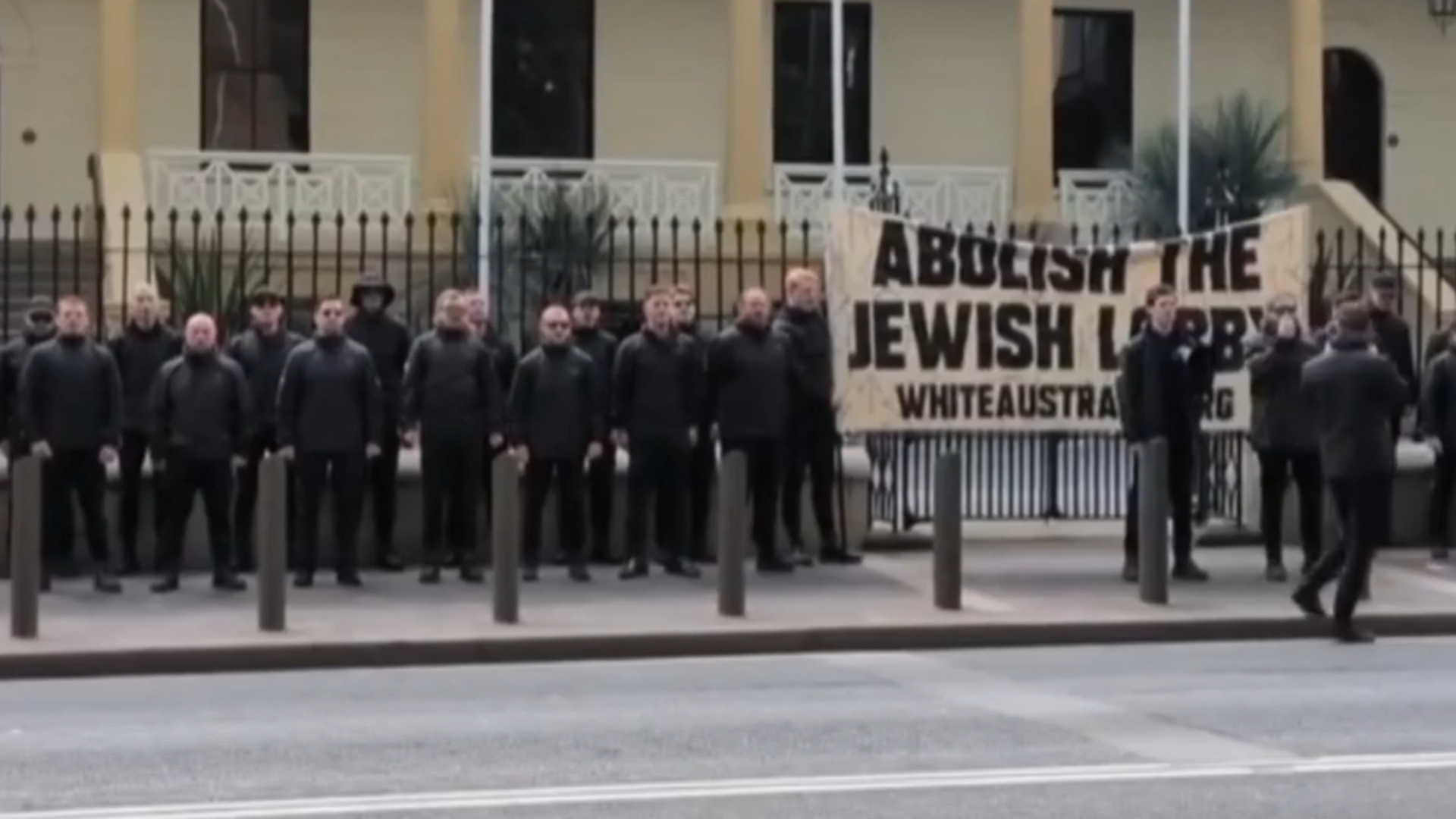 Minns moves to overhaul hate speech laws after shocking Nazi protests