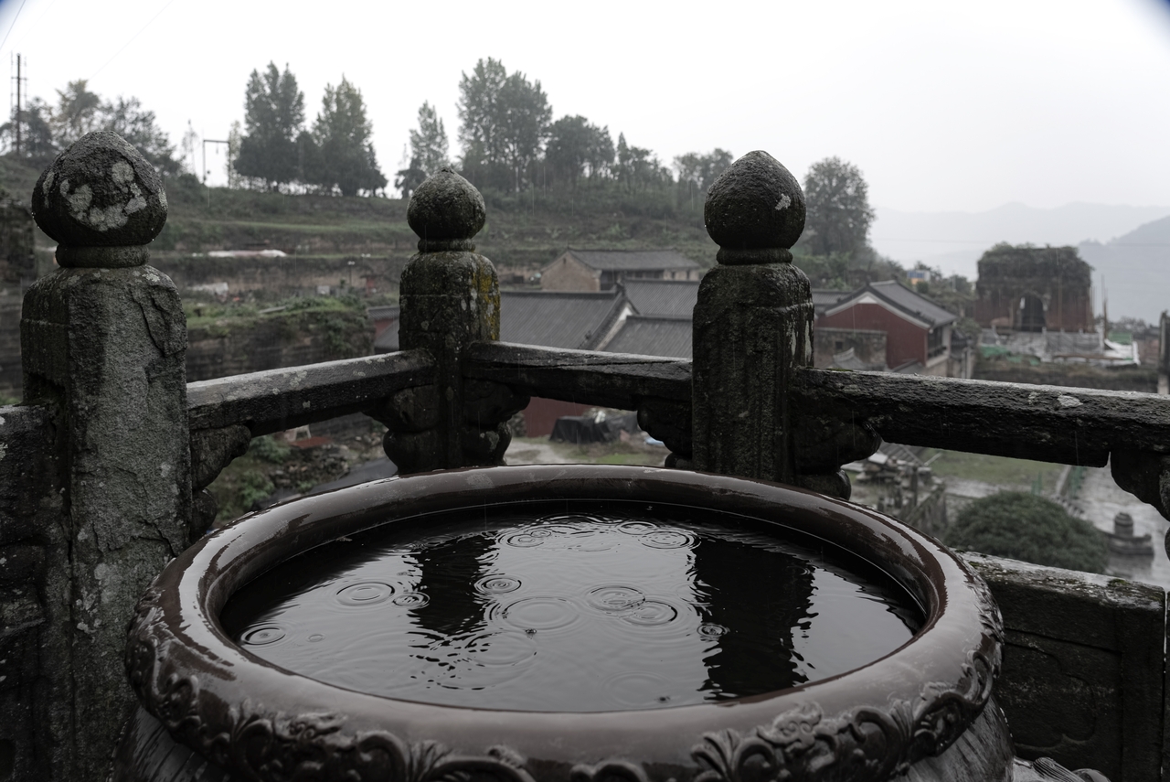 湖北武当山景区：正在修复的五龙宫