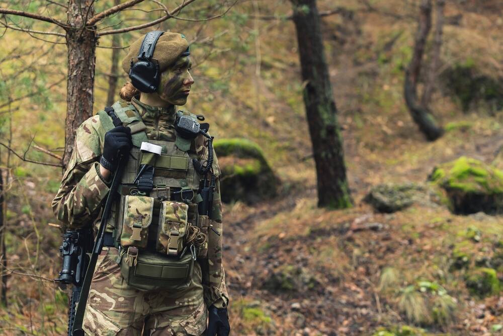 UK military looking for tactical comms, systems suppliers in deal worth ...
