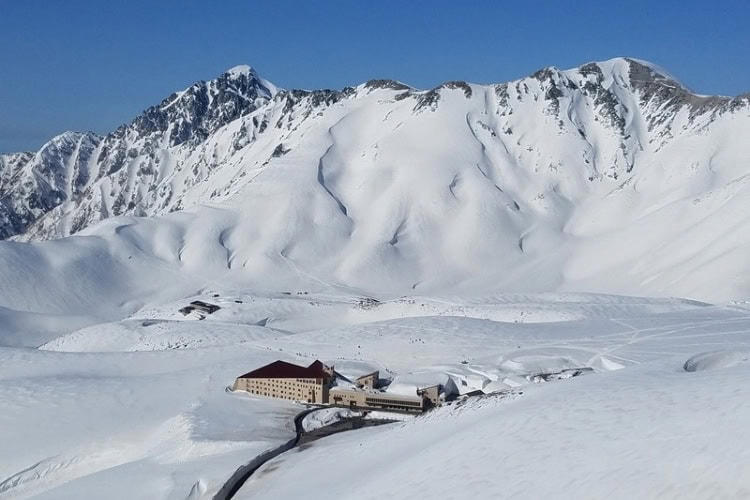 Hidden Winter Gem of Japan: The Snow Wall Adventure in Toyama Prefecture