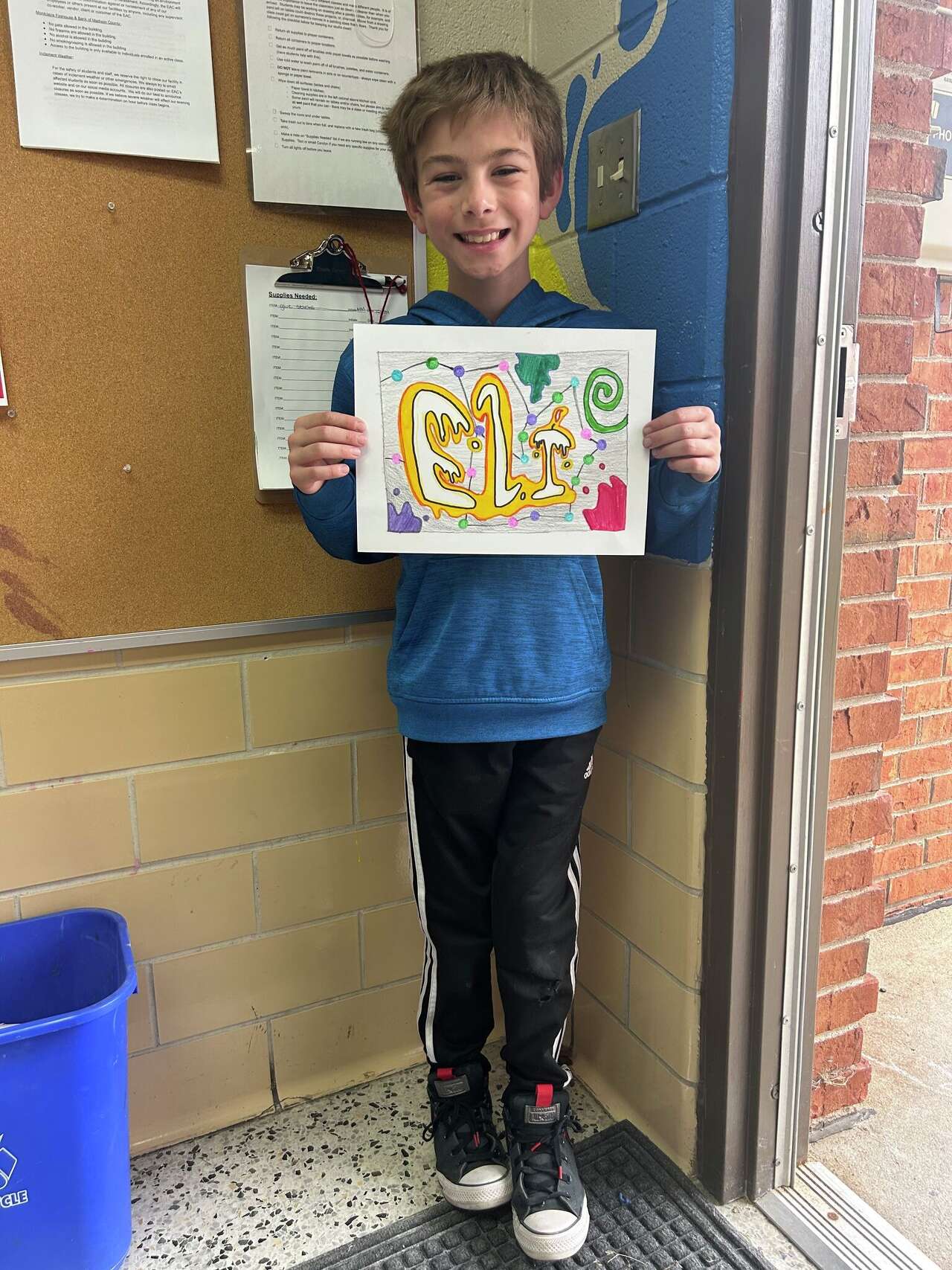 Middle schoolers explore graffiti art at Edwardsville Arts Center