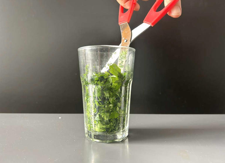 Passo 3 - Gratinado de batatas com cogumelos: cremoso, aromático e impossível de resistir