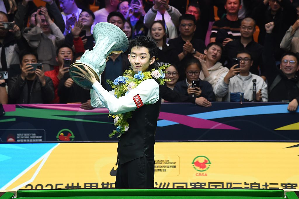 Wu Yize tipped for snooker greatness after first title