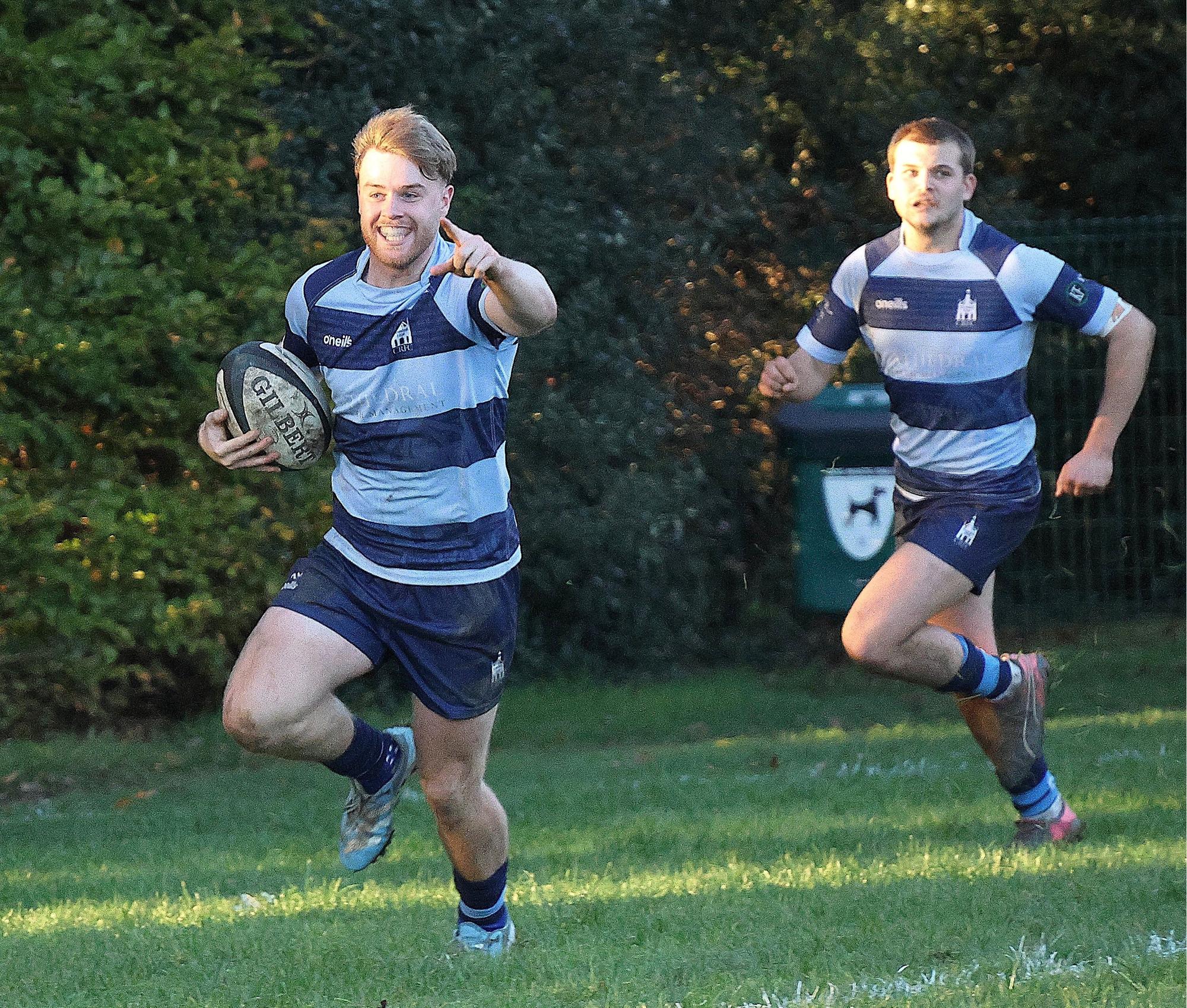 Chichester overwhelm Sandown and Shanklin