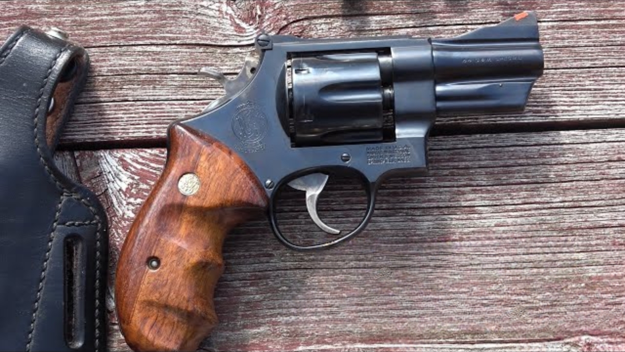 20-revolvers-that-modern-gun-buyers-are-starting-to-rediscover
