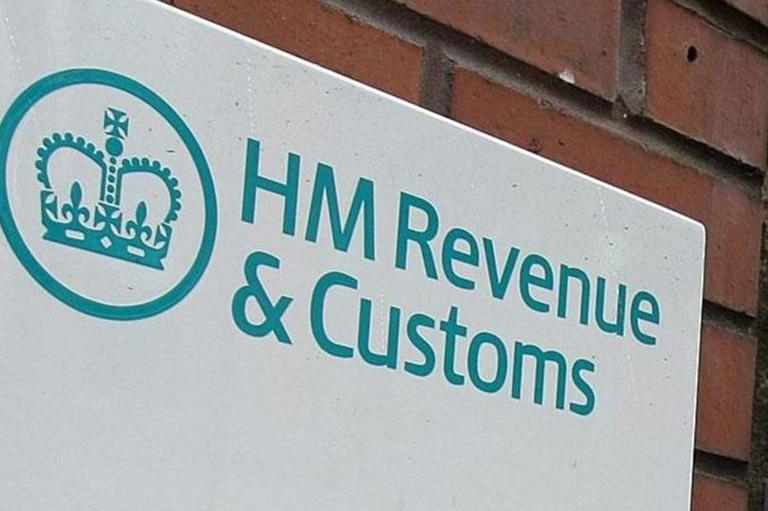 HMRC issues warning for UK households who've visited 29,100 scam websites