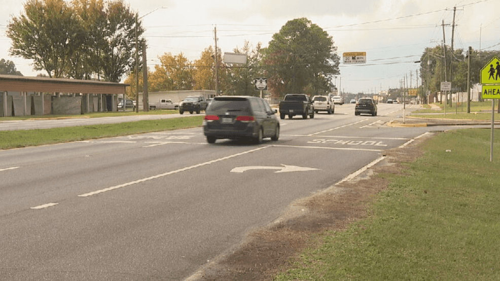 Santa Rosa County proposes speed cameras to curb school zone speeding ...