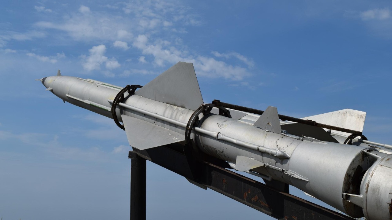 Mach 10 missile swarms give China’s carriers a key edge