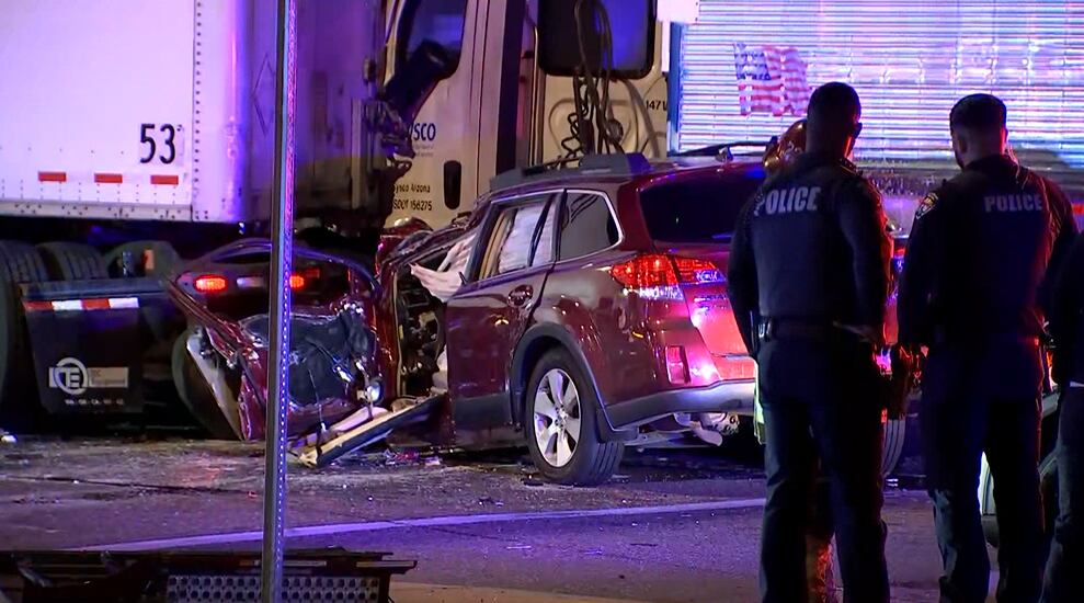 SUV fleeing hit-and-run crashes into 2 semi trucks in west Phoenix