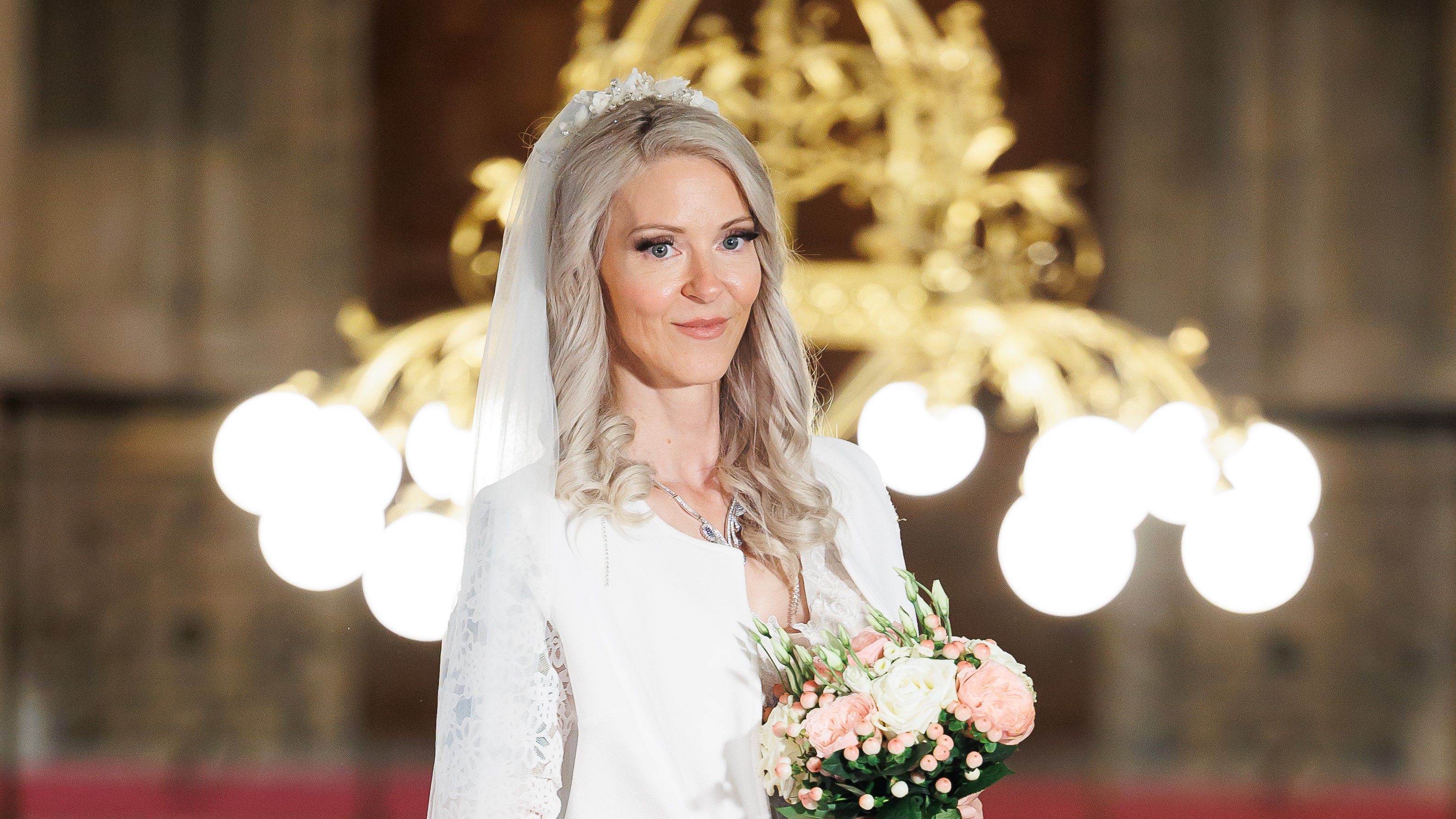 Society-Talk: Neue TV-Show mit Simone Lugner
