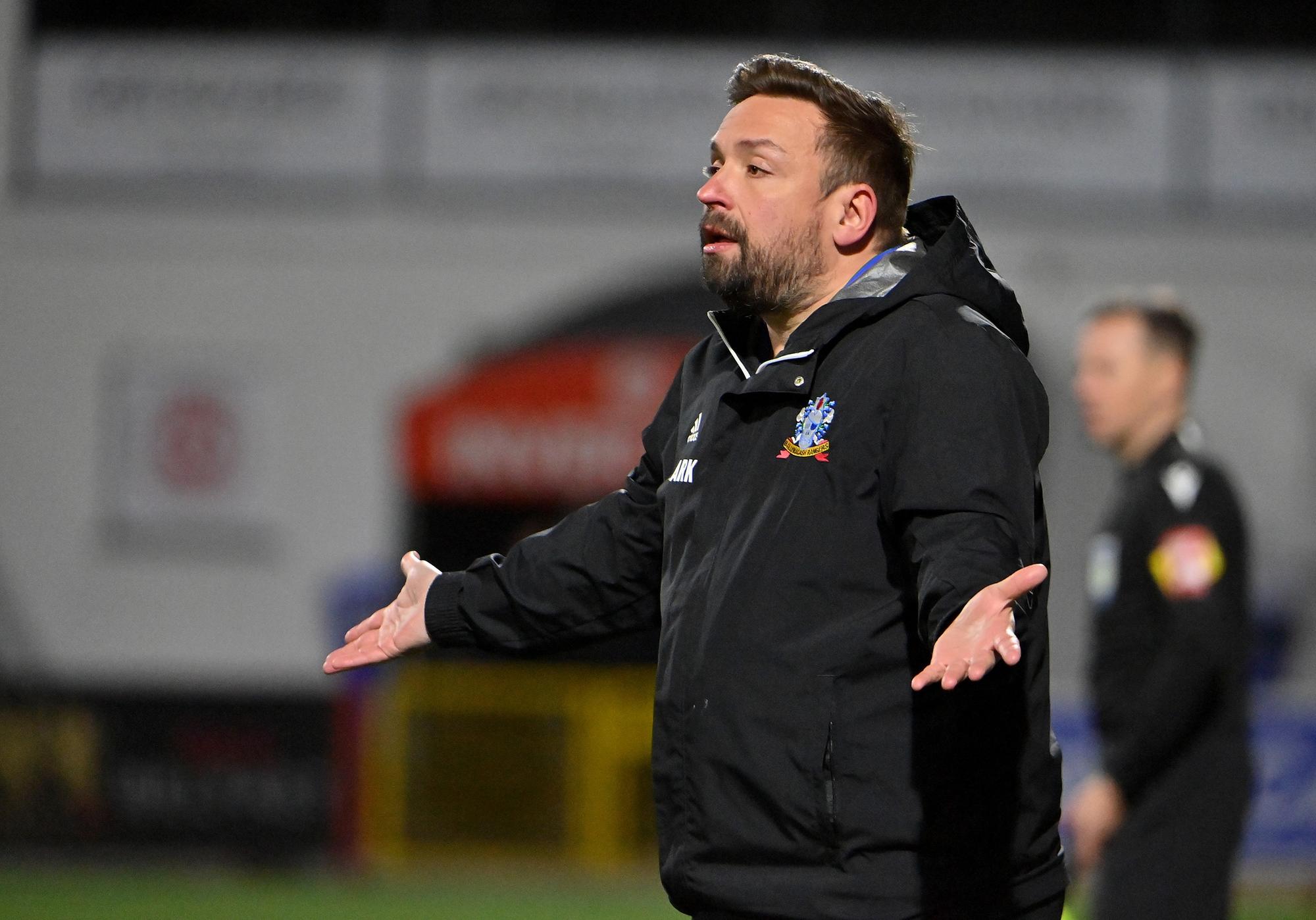 Former Ards Rangers and Ballymacash Rangers boss Lee Forsythe named as ...