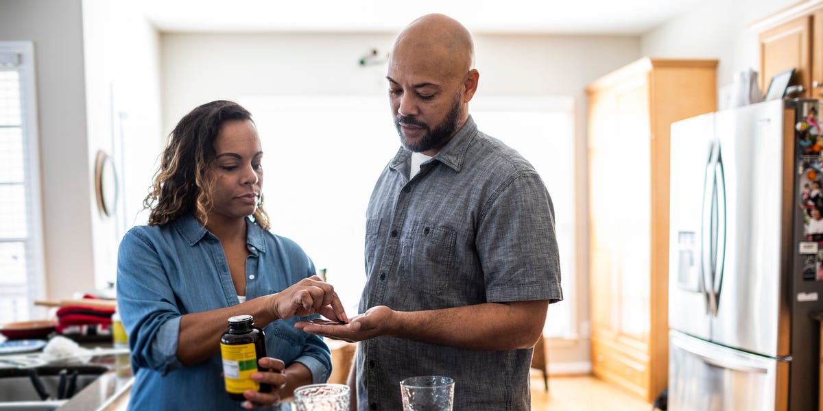 Doctors Reveal the Truth About Elderberry and Immune Health