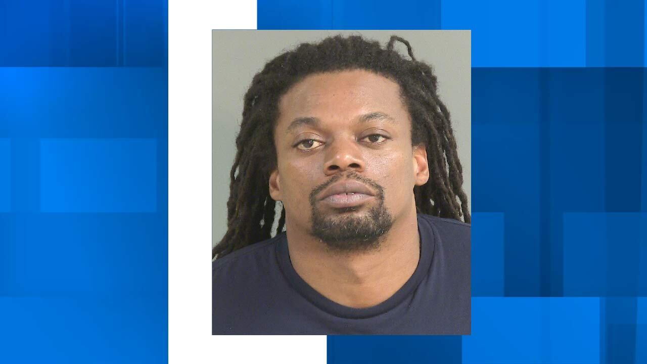 North Charleston Police charge man in weekend armed robbery