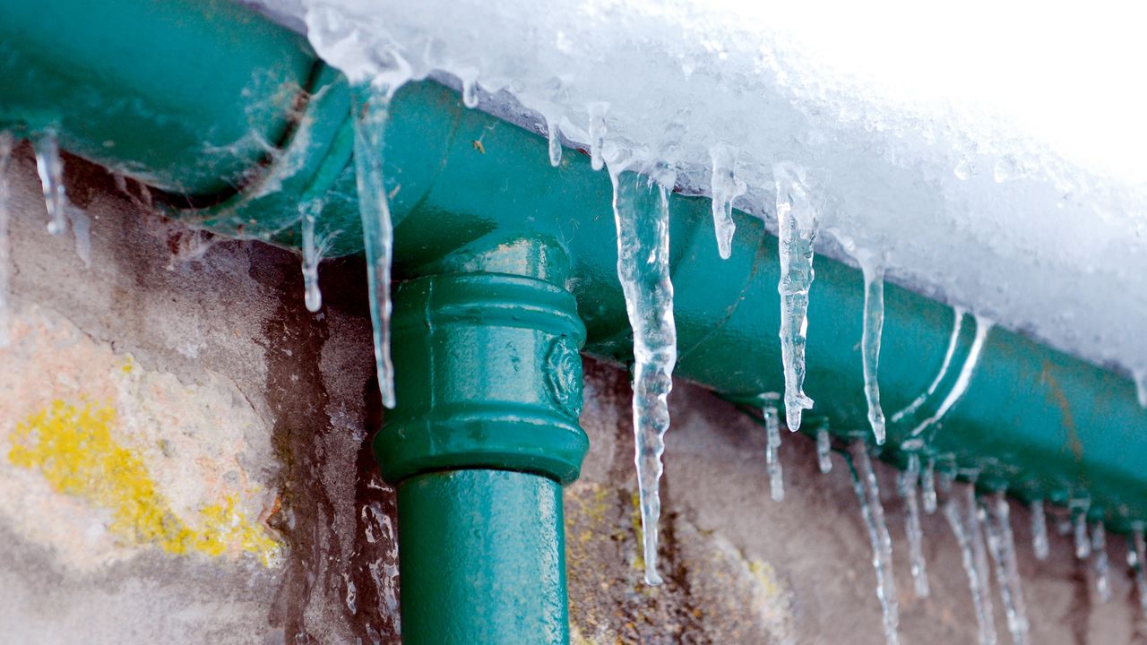 Experts warn every homeowner to do this one crucial home maintenance