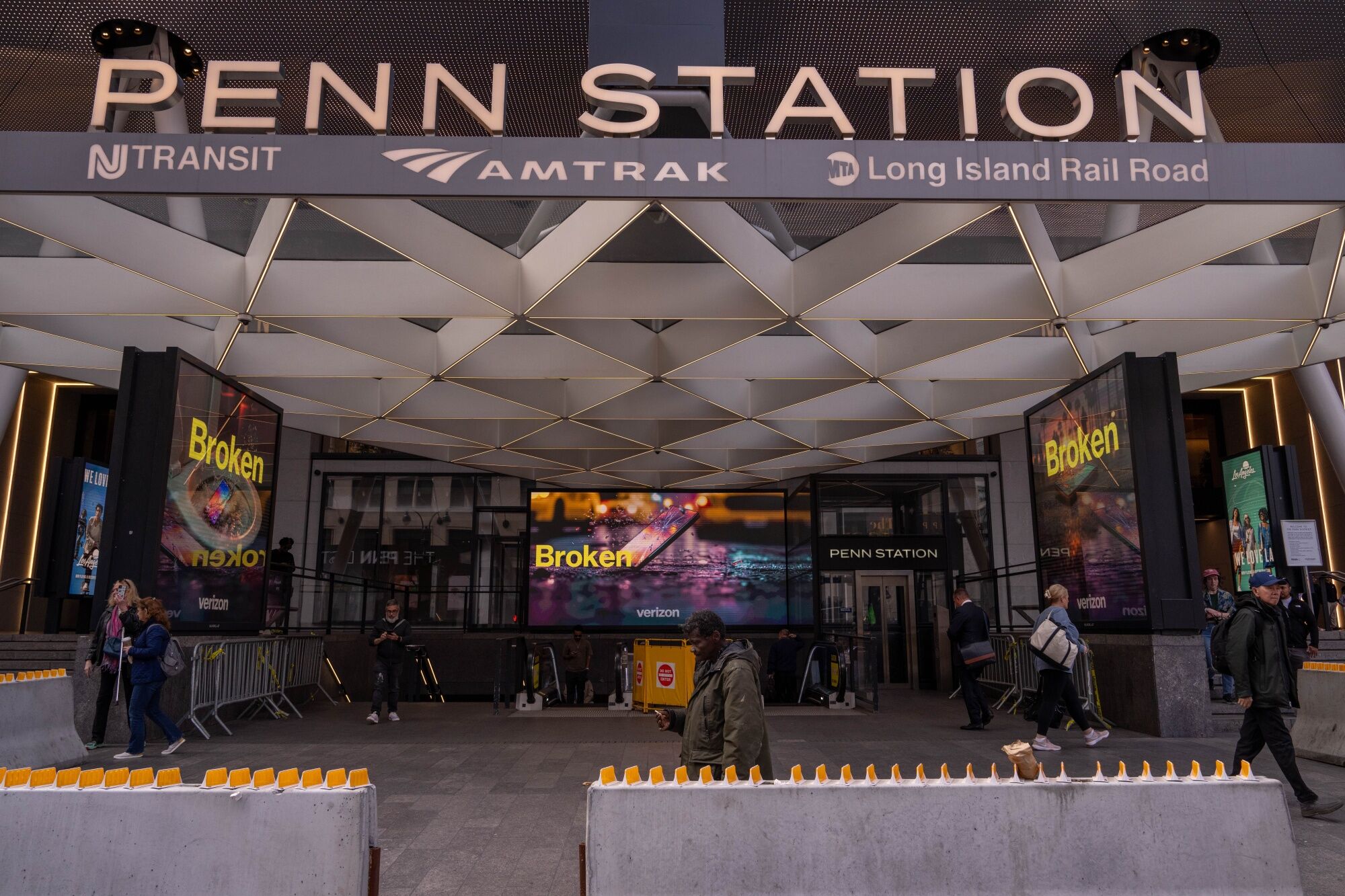 nj-transit-rail-service-to-nyc-resumes-schedule-after-delays