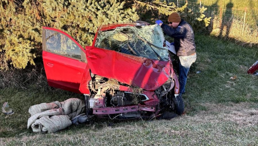 Single-vehicle crash seriously injures one in Polk County