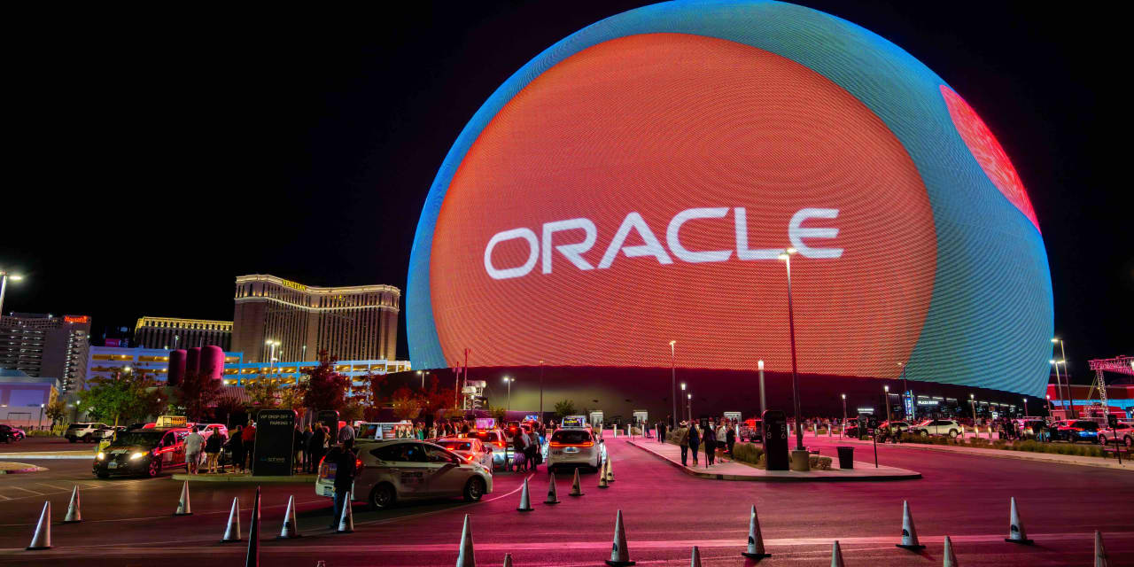 Oracle shares are climbing after results. What Wall Street analysts are saying now.