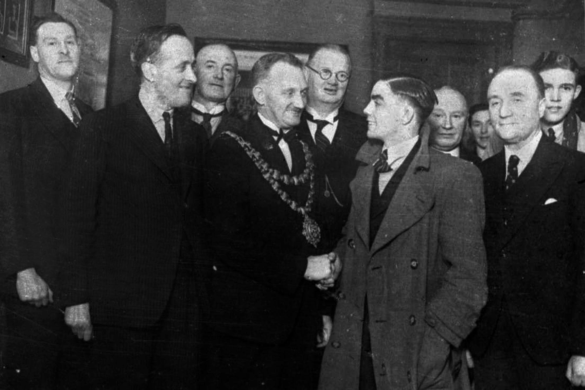 Have a look at this terrific vintage gallery featuring Wigan ordinary ...