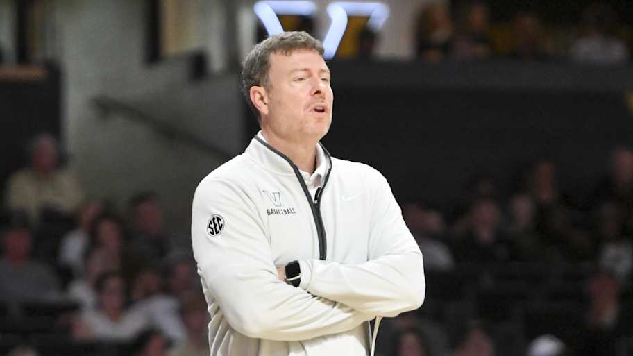 Vanderbilt Basketball Receives Ranking in AP Top 25