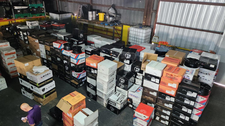Dallas police arrest 5 in major cargo theft operation; $1M in stolen ...