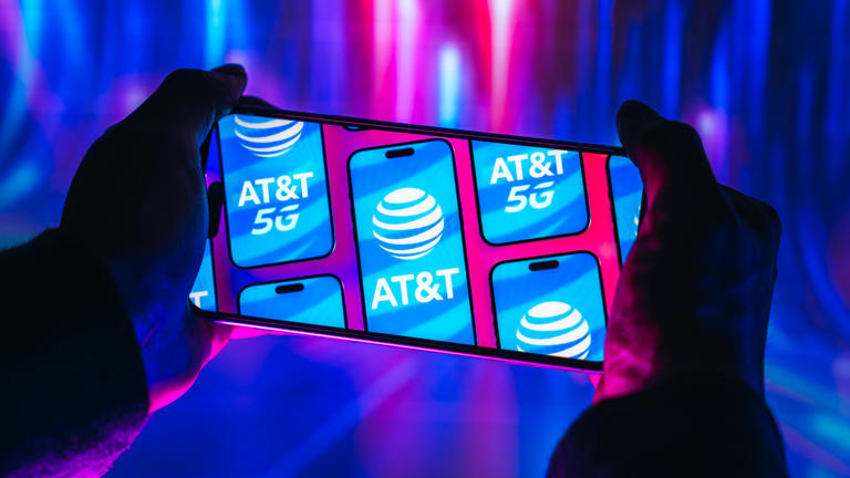 If You're on AT&T, Your 5G Performance Just Got a Big Boost