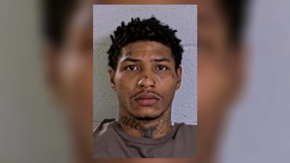 Man accused of trying to rob family members arrested after standoff in ...