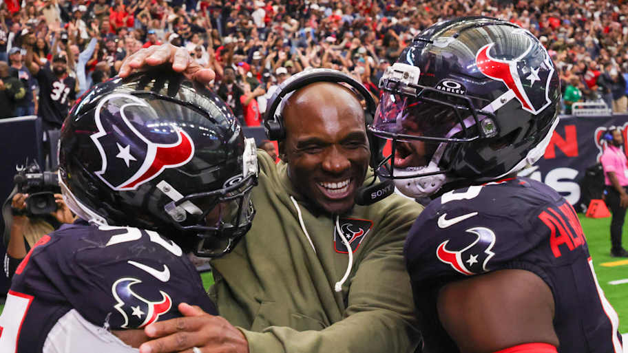 texans-feeling-encouraged-with-bills-game-approaching