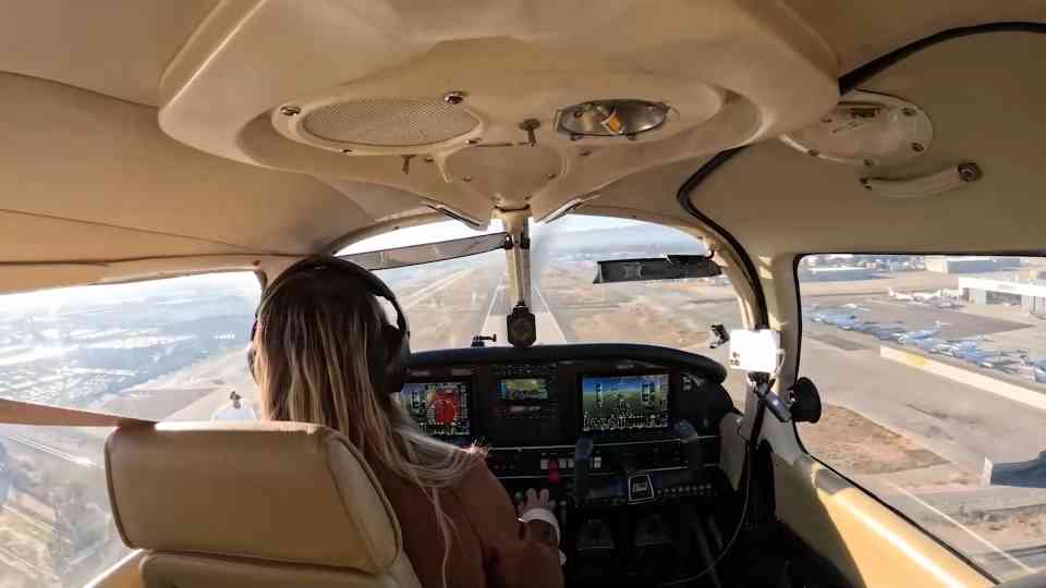 Inside a pilot’s early morning flight routine