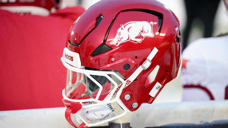 Rising $15 million head coach labeled as good fit for Arkansas job