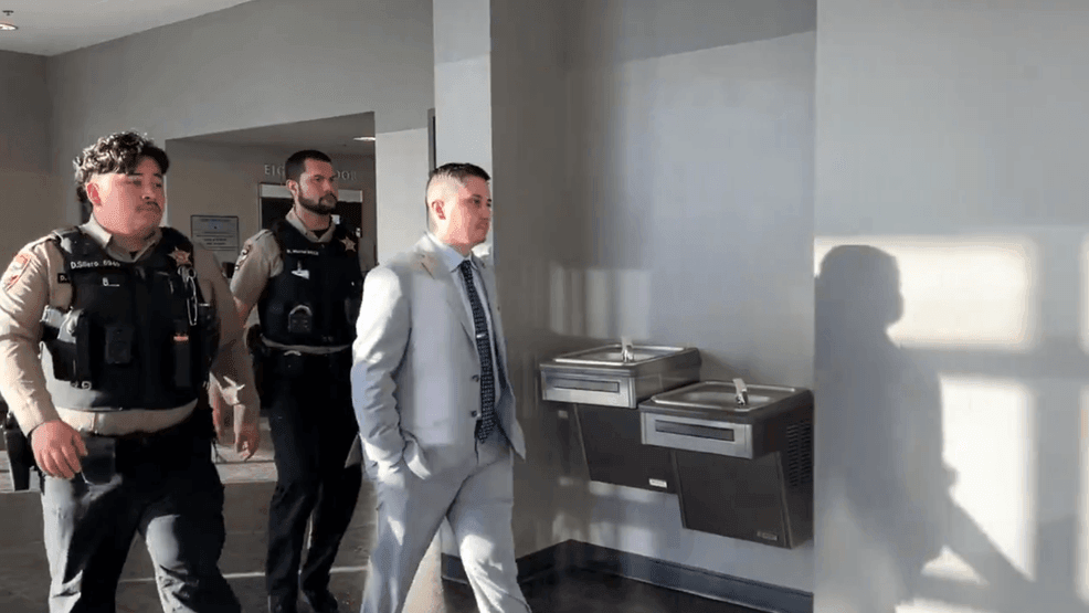 Mistrial declared after jury deadlocks in deadly conduct trial of ...