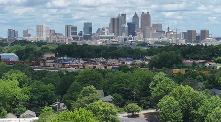 Atlanta mayor proposes historic neighborhood reinvestment initiative