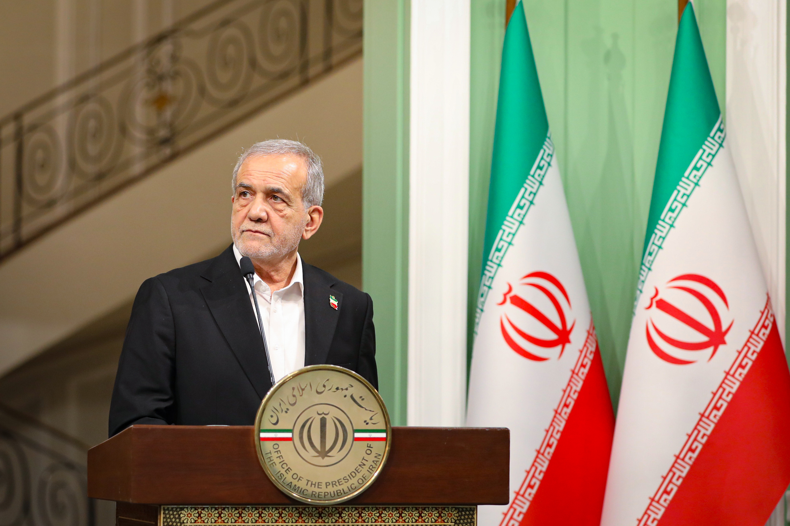 Encuesta revela que el 90% de los iraníes se opone en secreto a su gobierno