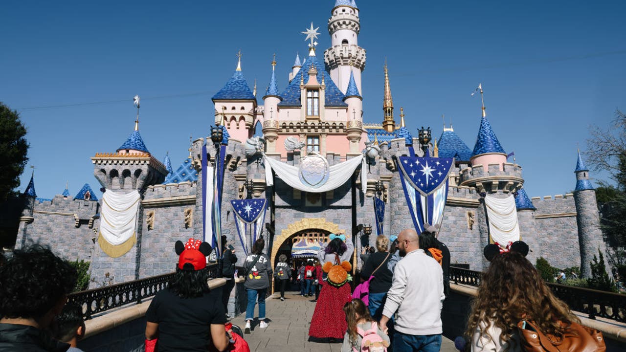 Californians only: Disneyland to offer steep ticket discount, more than ...
