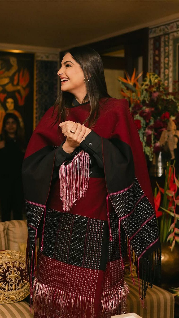 Sonam Kapoor Stuns In Manipuri Handwoven Ensemble Mumbai Dinner Soirée