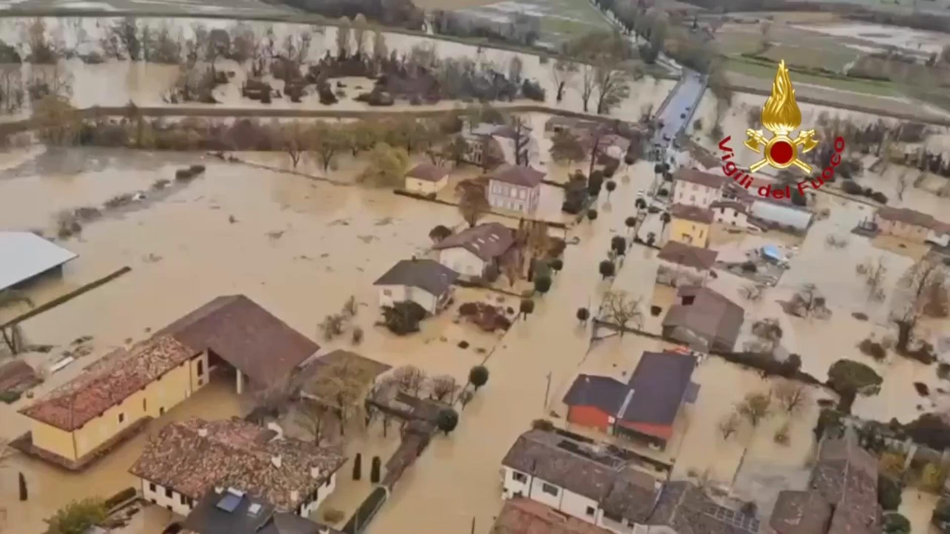 Heavy rain causes floods in northeastern Italy
