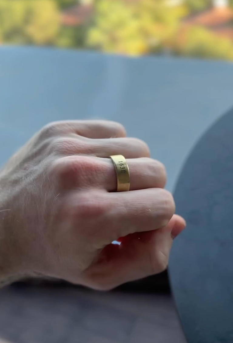 Robert Irwin Wears Dad Steve's Shirt Before ‘DWTS' Shows for ‘Good Luck'