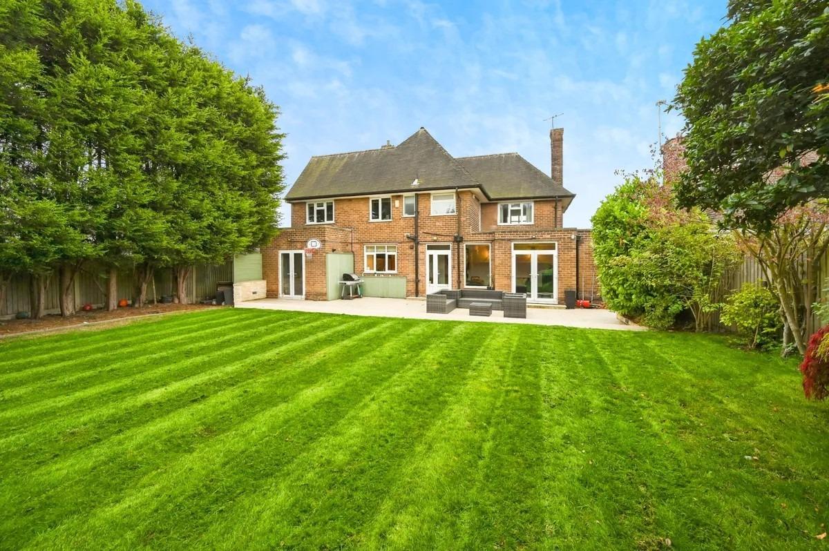 Snapshot of Multi Family Homes With Private Garden Patios