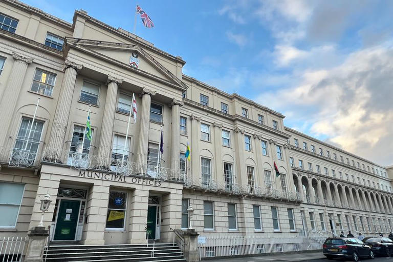 Ex-Cheltenham MP makes case for east-west split for councils in ...