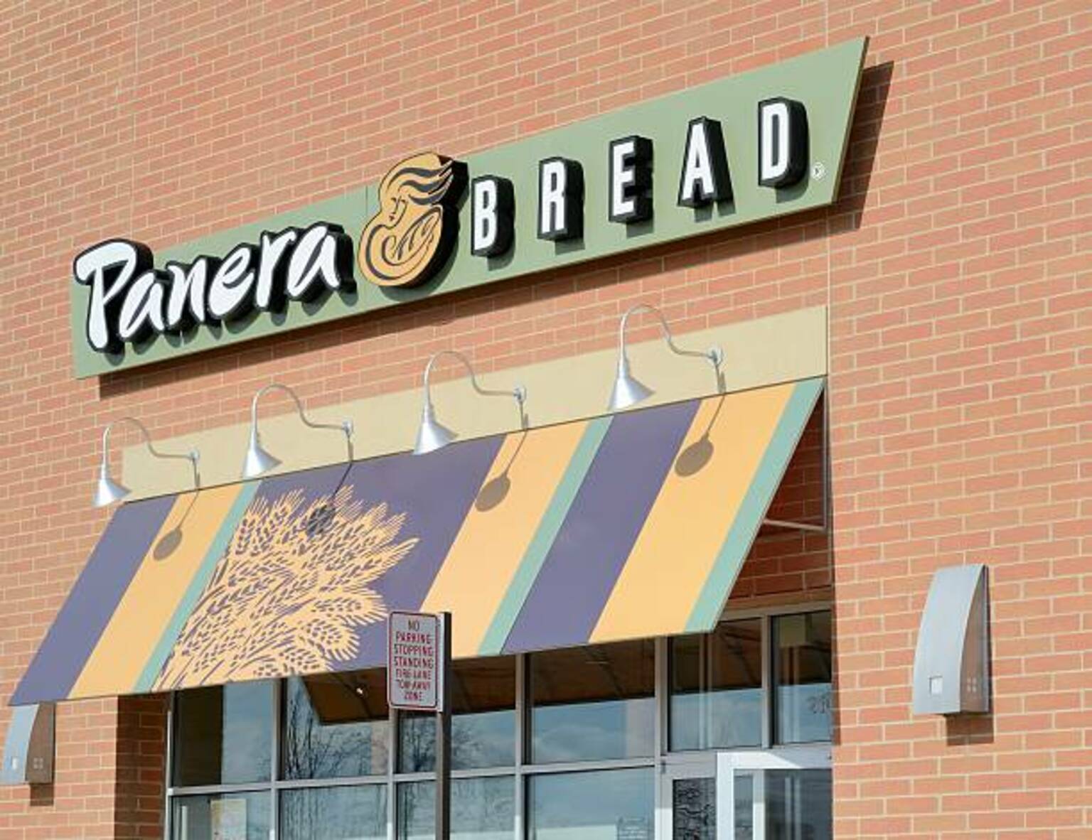 Panera Bread maps a turnaround strategy as it sets its IPO on pause