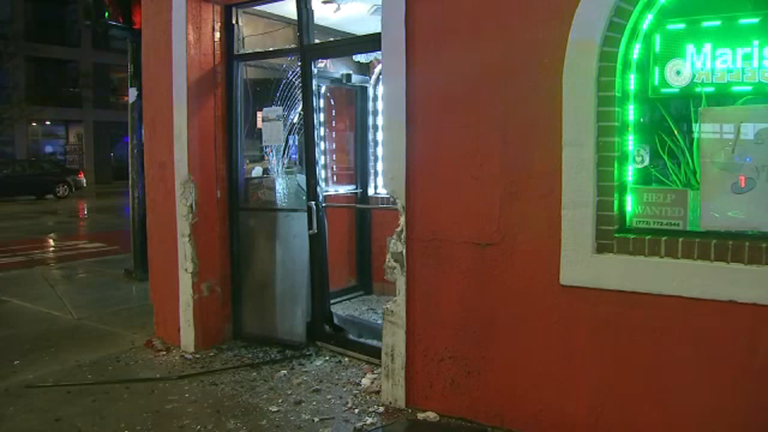 Burglars crash into Logan Square restaurant, target nearby bar, Chicago ...