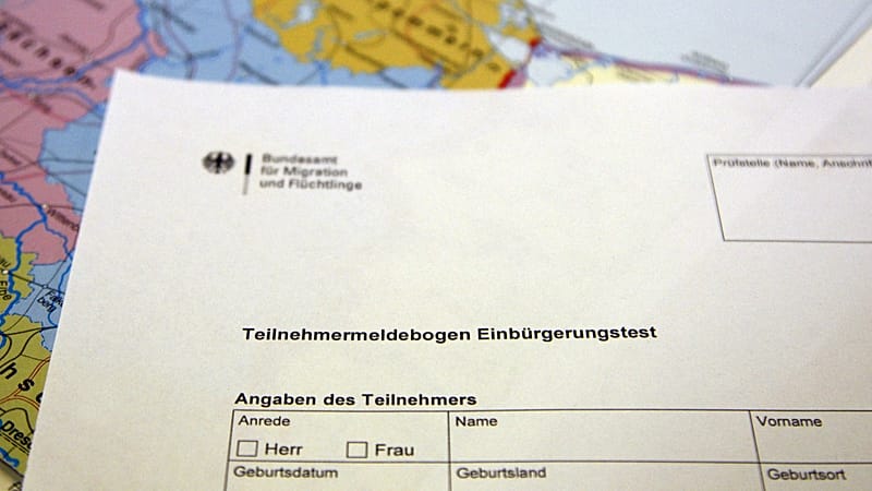 Fact check: Is Germany really turbo-charging its naturalisation process?