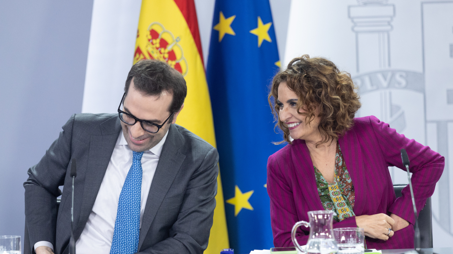 El Gobierno aprueba un techo de gasto récord de 216.177 millones para ...