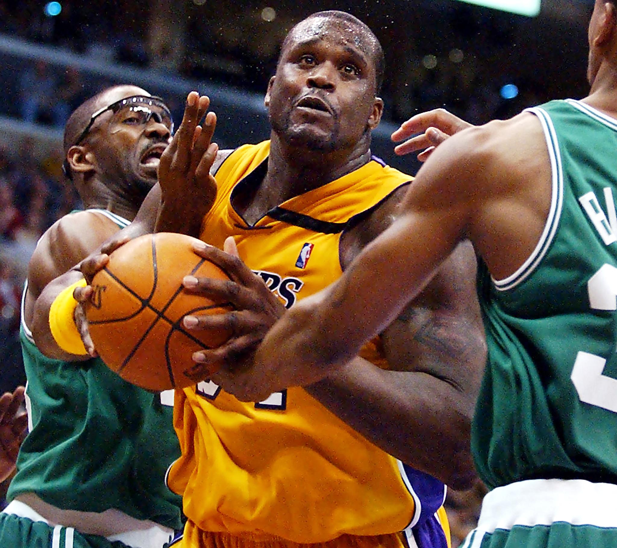 Boston Celtics jersey history No. 43 - Grant Long (2003-04)